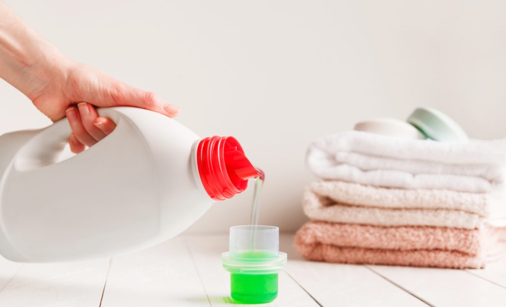 The Price of Liquid Detergent + Purchase of Various Types of Liquid Detergent