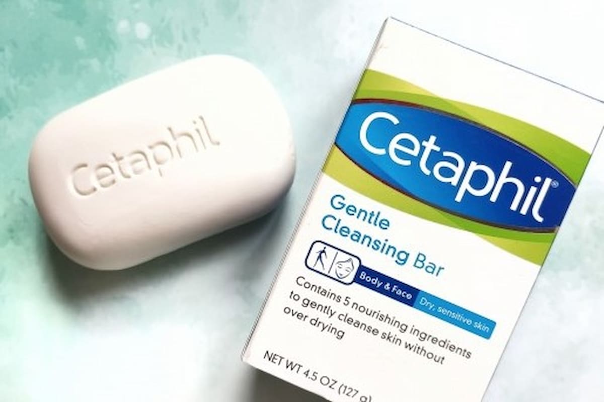  Cetaphil Bar Soap Mercury Drug; Prevent Itchiness Roughness Tightness Dryness 