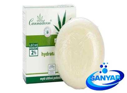 Hydrating soap with complete explanations and familiarization